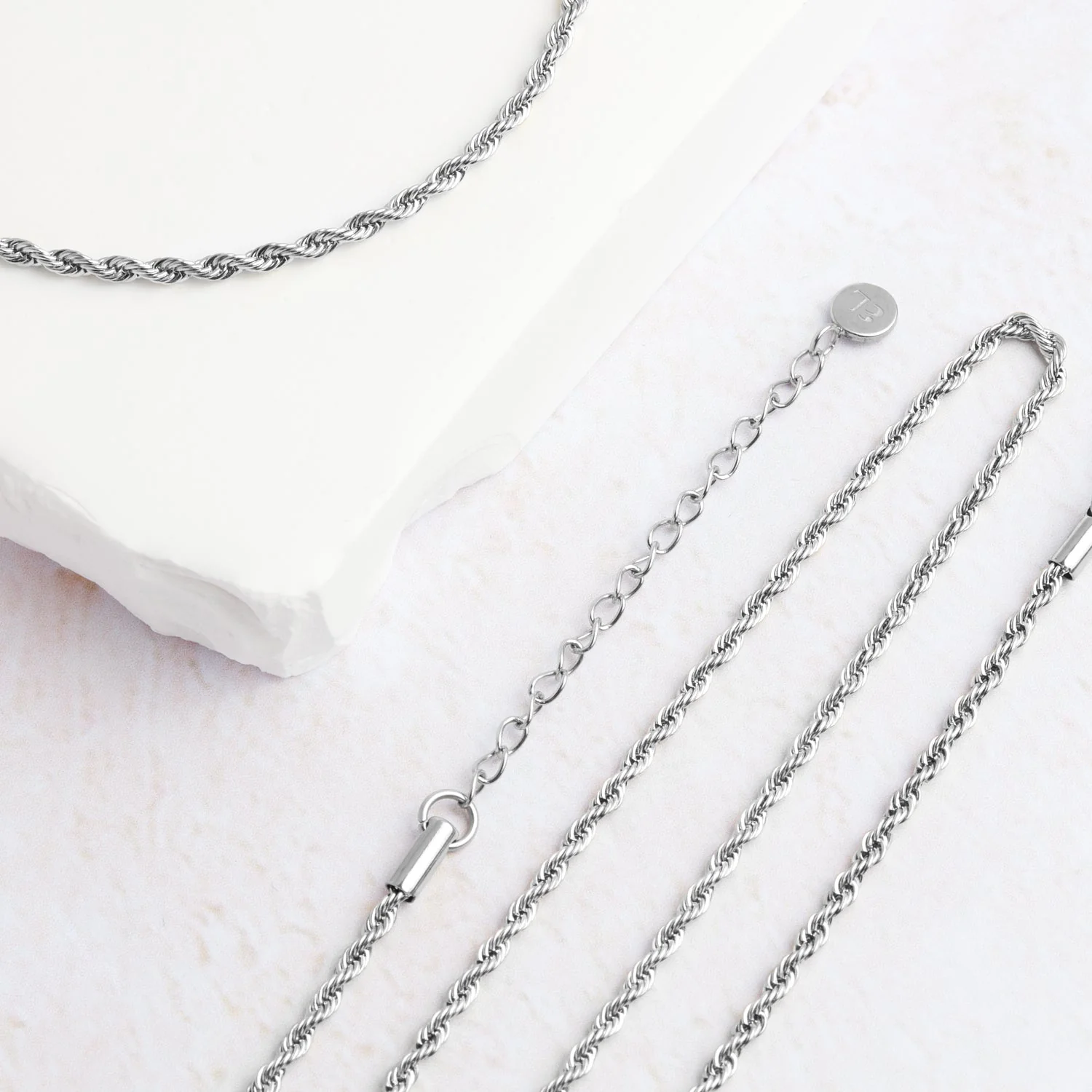 Small Rope Chain Necklace (Silver) - Image 4